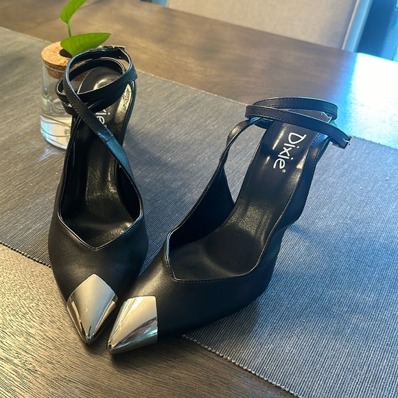 Dixie Shoes - Cute toe capped strappy heels